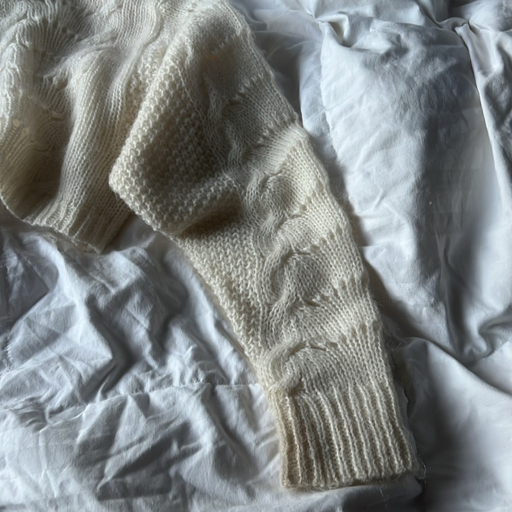 Free People | Turtle Neck Long-sleeve Crop - Picture 6 of 8